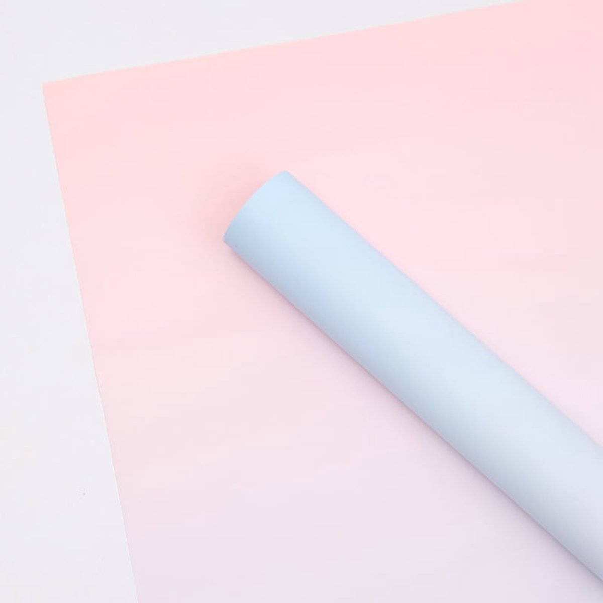 Folie Gradient - Florale Accessoire - BOPP Materiaal - Blauw en Roze - 50x58 cm
