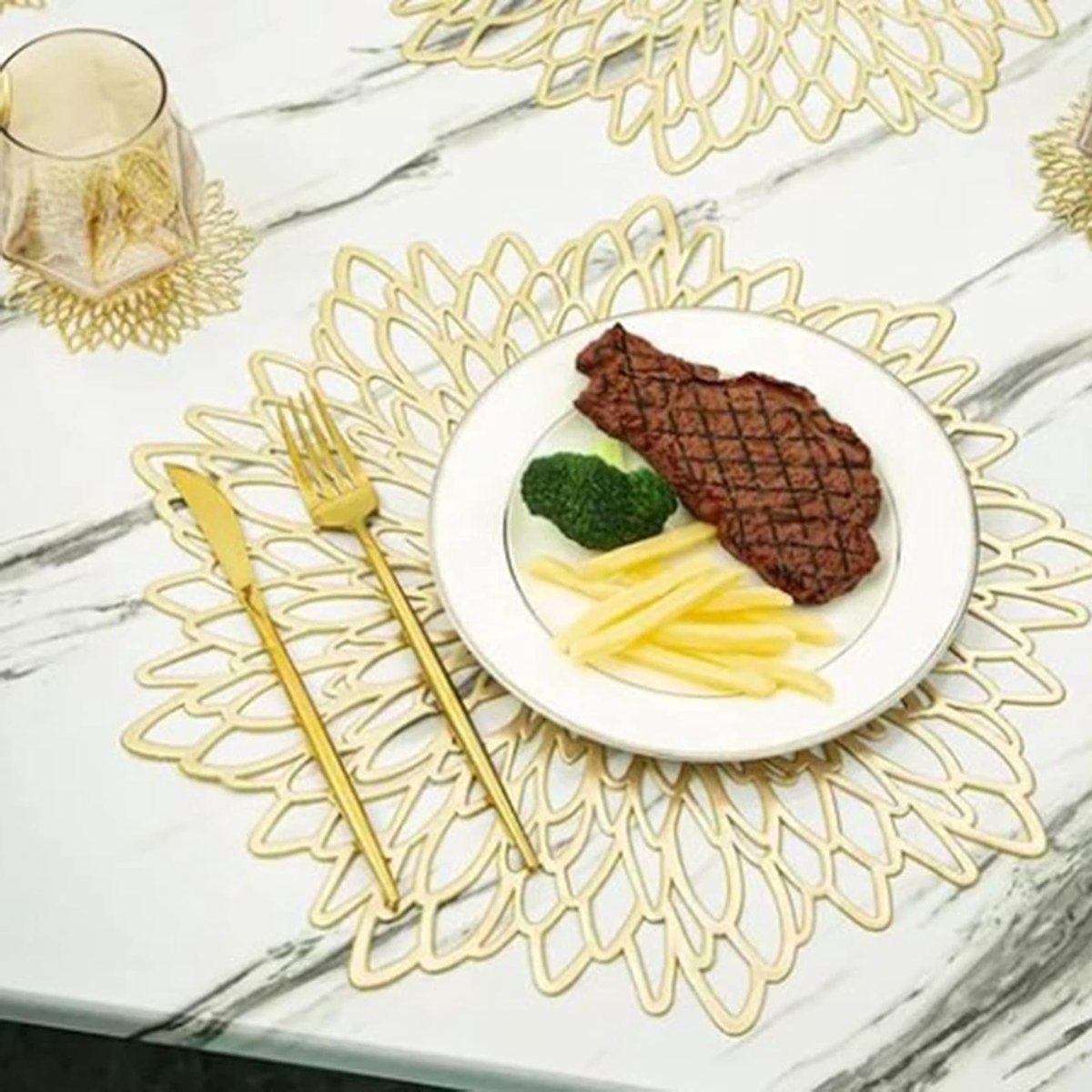 Set van 8 PVC Onderzetters, Lichtgewicht en Makkelijk Schoon te Maken, Ideaal voor Keuken en Eettafel