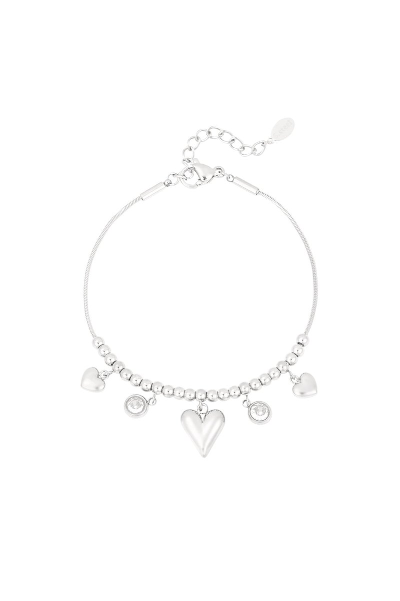 gleaming heart armband