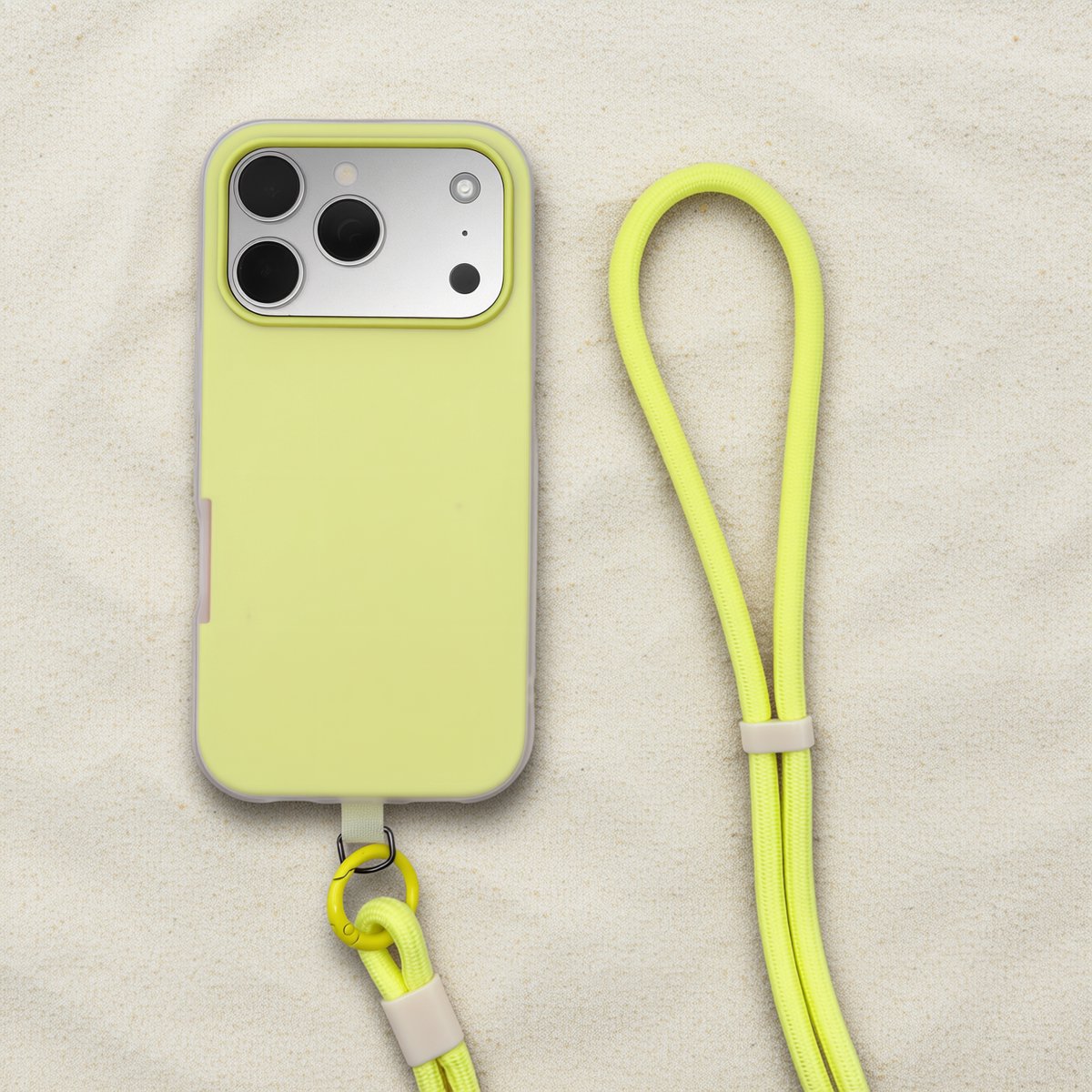 iPhone 17 Pro Max Hoesje met Verstelbaar Telefoonkoord - Ice Cream Bar Design Case - Frost Look 2-Laags Beschermhoes - Draagbaar om Nek of Schouder - Pastel Geel