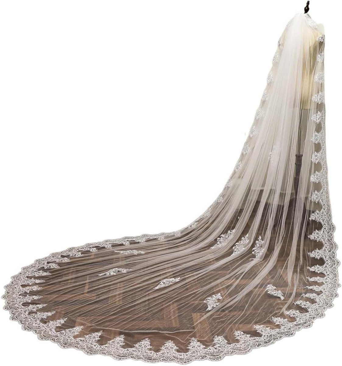 Bruidssluier Kant - Bruidssluier met kam - Bruiloft Accessoire - Handgemaakt Kant - 350x300cm - Wit