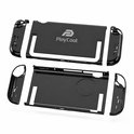Zwarte Nintendo Switch console-onderdelen en hoes met PlayCool logo.