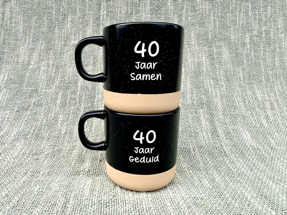 Mokken set - 40 jaar getrouwd - 40 jaar getrouwd cadeau - 40 jaar getrouwd versiering - 40 jaar getrouwd kaart - Robijn huwelijk - 40 jaar huwelijk - 40 jaar huwelijk cadeau - Trouwdag - Trouwdag cadeau - Trouwdag jubileum