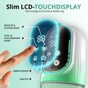 Vinger bedient een groen display met modi. Tekst: Slim LCD-TOUCHDISPLAY. Eenvoudige & intuïtieve bediening. Knoppen: ROTATIE & STOTEN, ZUIG- & VACUÜMPOMP, VIBRATIE, AAN/UIT.