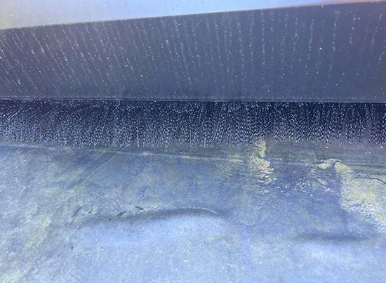 Kinzo Gootbescherming 12cm X 400cm - Dakgoot Borstel - Tegen Verstoppingen