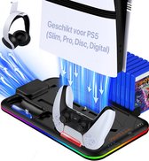 PS5 oplaadstation met een witte controller, headset, games en RGB-verlichting.
