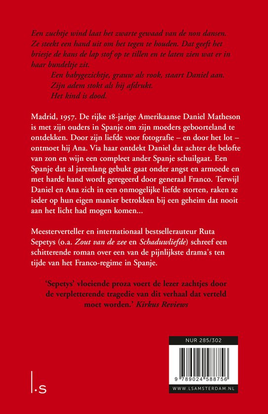 Achterkant boek. Titel: Stilte heeft een eigen stem. Omslagtekst over 18-jarige Daniel Matheson. ISBN.