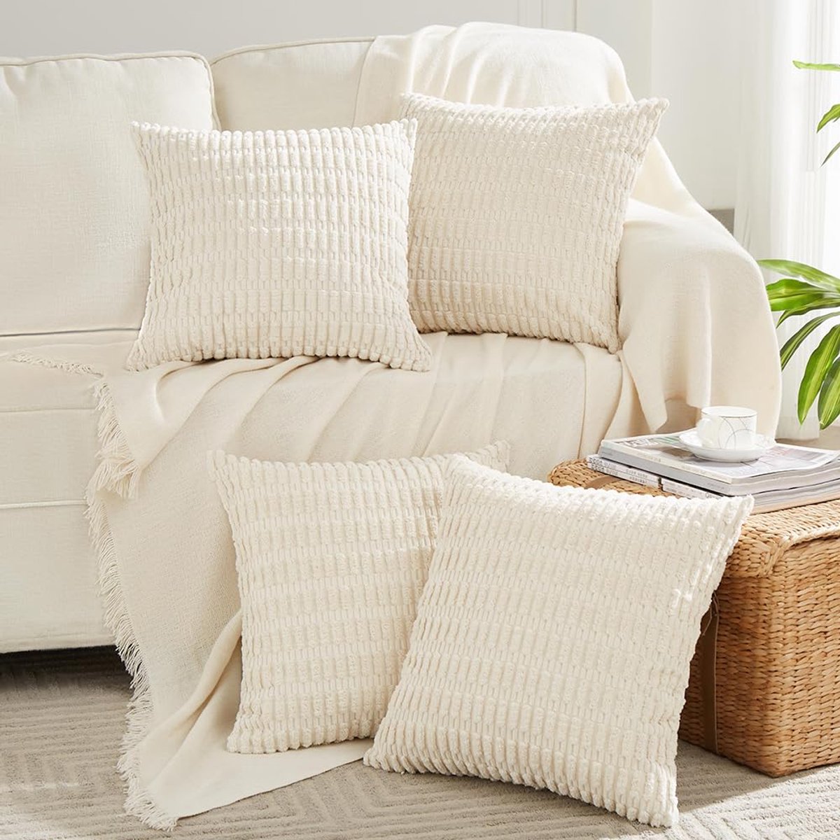 Ibenzoa® Set van 4 Stijlvolle Decoratieve Kussenhoezen voor Woonkamer en Slaapkamer, 40 x 40 cm, Zacht Corduroy Fluweel