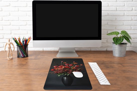 Bureau onderlegger 40x60 cm - Muismat Boeket - Tulpen - Vaas - Rood - Bureaulegger xl - Desk mat beschermer - Computer muismatten