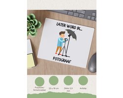 Akyol - later word ik fotograaf Muismat - Fotograaf - fotograven - fotografe - foto - fotonemer - momentopname - trouwfotograaf - cameraman - camera - fototoestel - dierenfotograaf - fotografie - portretfoto - plaatje - wegwerpcamera - 23 bij 19 cm