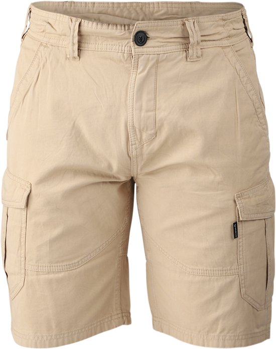 Short cargo beige avec poches cargo latérales, passants à la taille et fermeture boutonnée.