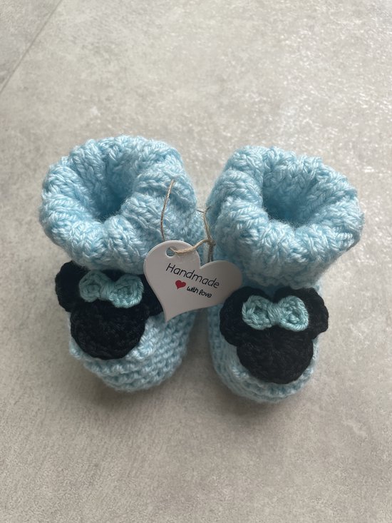 Maminobaby.nl Baby geschenkset jongens - Mickey mouse - Handmade speenkoord - Handmade bijtring - Gehaakte Babyslofjes - Kraamcadeu — afbeelding 3