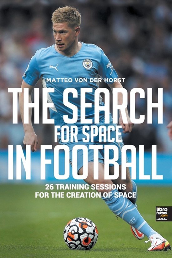 Foto: The search for space in football