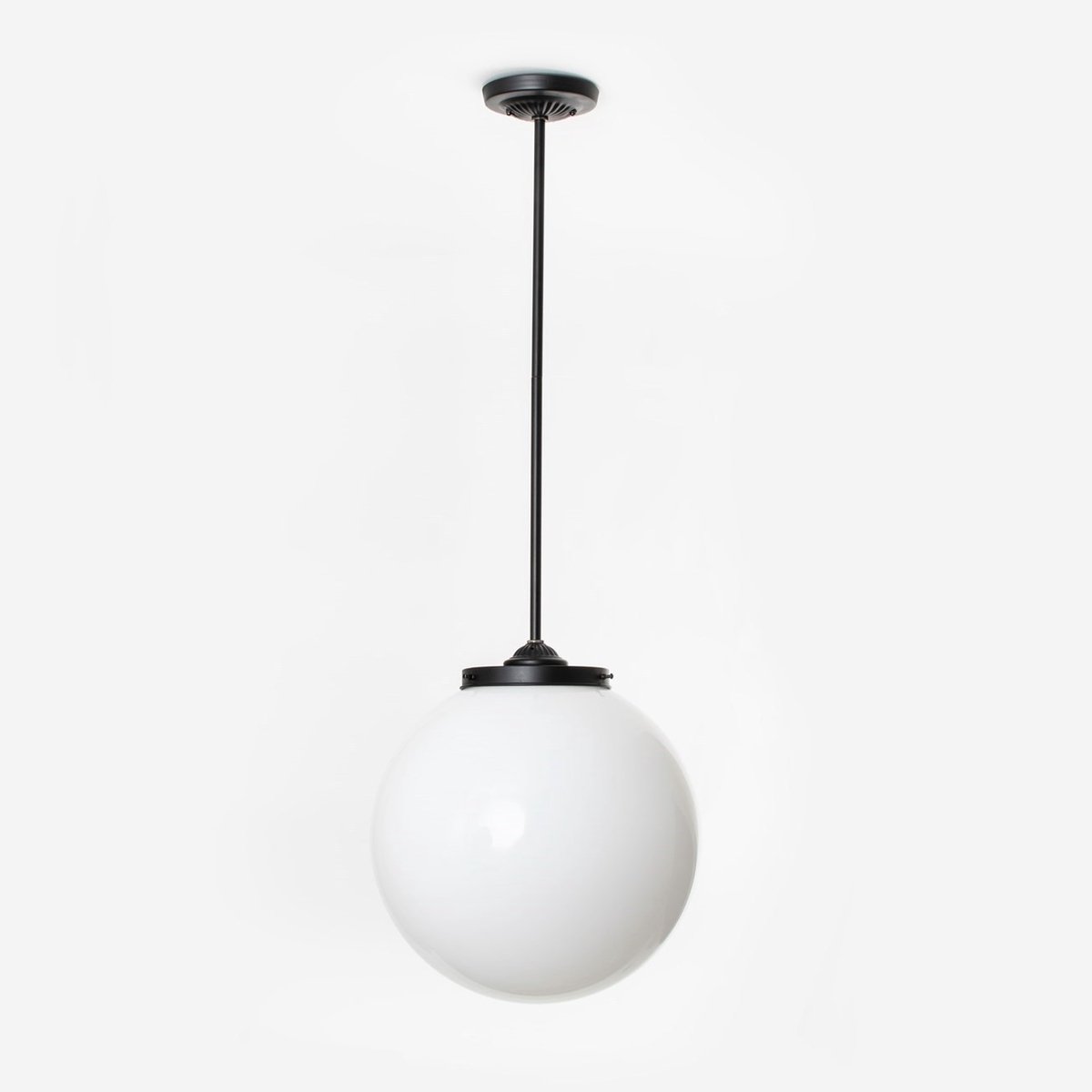 Coloured by Art Hanglamp Moonlight Bol Ø 35 - Art Deco Trade Zwart