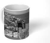 Mok - The Iron Age Broch of Gurness uit de prehistorie - zwart wit - 350 ML - Beker