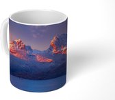 Mok - Bergen tijdens een zonsopkomst in Tasmanië - 350 ML - Beker