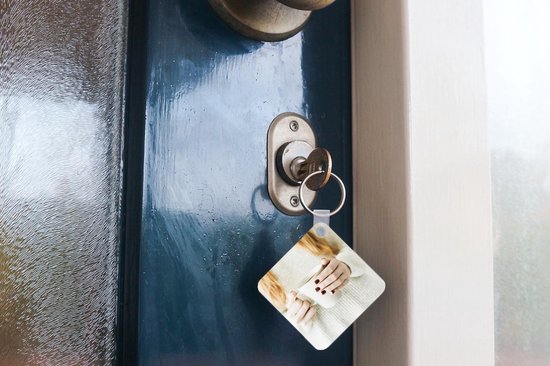 Porte-clés - Femme - Pull - Café - Plastique