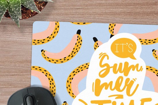 Bureau onderlegger 60x40 cm - Muismat Zomer - Banaan - Roze - Bureaulegger xl - Desk mat beschermer - Computer muismatten