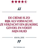 Recensie: 'DE CRÈME IS ZO RIJK ALS VERWACHT. ZE VERZACHT EEN JEUKERIG GEVOEL EN VOEDT MIJN HUID'. Kwan, 2018.