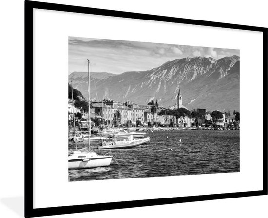 Foto: Fotolijst incl poster zwart wit het stadslandschap van toscolano maderno en het gardameer zwart wit 120x80 cm posterlijst