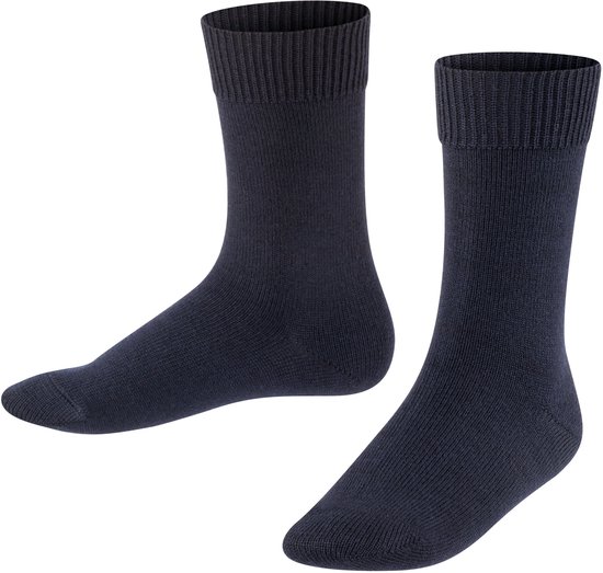 Donkerblauwe Falke sokken met geribbelde boord en platte teen.