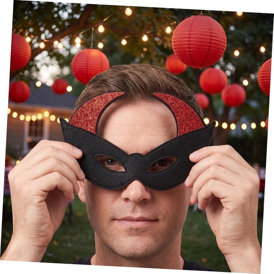 5 Stuks Delige Halloween Cosplay Half Gezichtsmaskers Spookachtig Doodskop Vleermuis Ontwerp Lichtgewicht Polyester Verstelbare Strap Comfortabele Halloween Feestaccessoires — afbeelding 3
