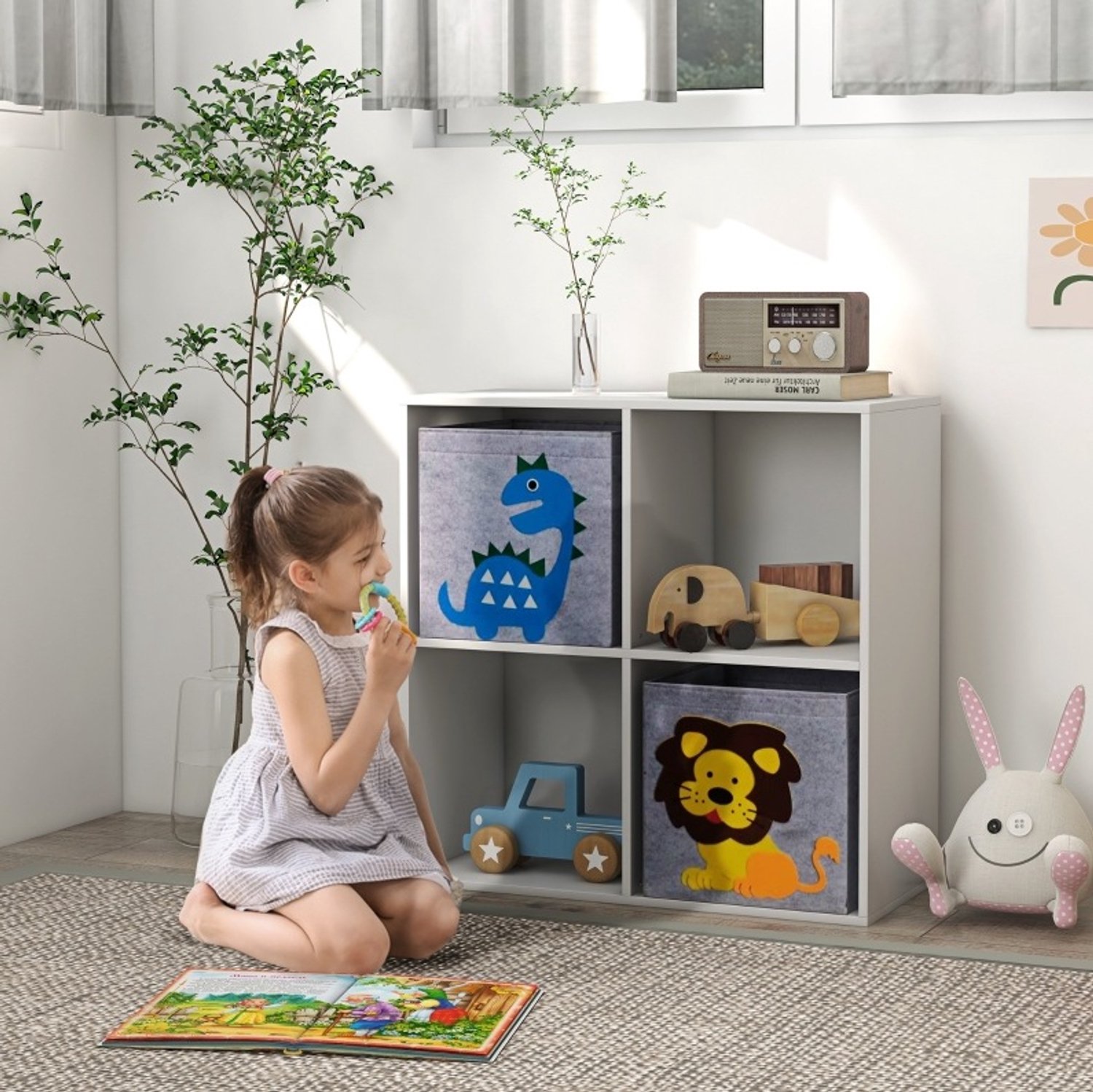 MODENUIT Kinderboekenkast – Vier Vakken Met 2 Opbergboxen – 61,8 x 29,9 x 61,8 cm – Hout – Wit – Voor Kinderen