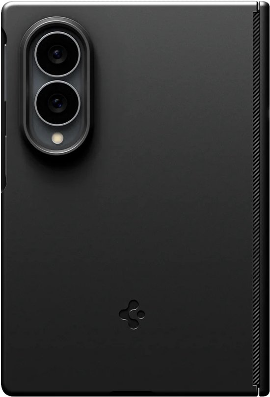Zwart Spigen Air Fit Pro MagFit hoesje voor Samsung Galaxy Z Fold 8 met zichtbare cameralensbehuizing en Spigen logo.