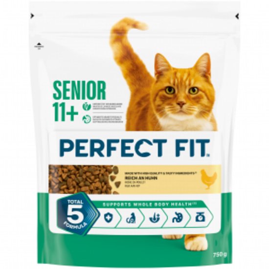 Perfect Fit Senior 11+ kattenbrokjes met kip in een witte zak van 750g met een oranje kat op de voorzijde.