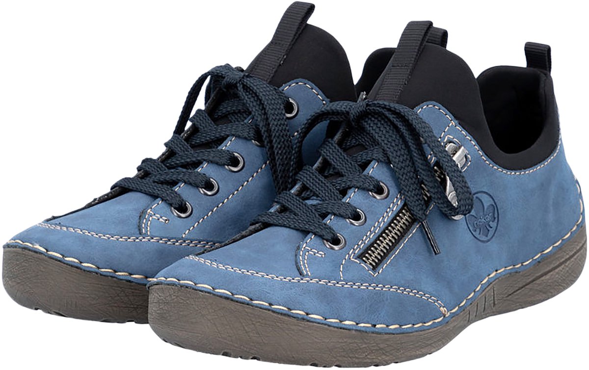 Baskets Basse en cuir Scuba