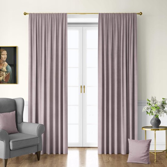 Zijdezachte Velvet Gordijn - 140x215 cm - Flamingo Roze - 70% Verduisterend