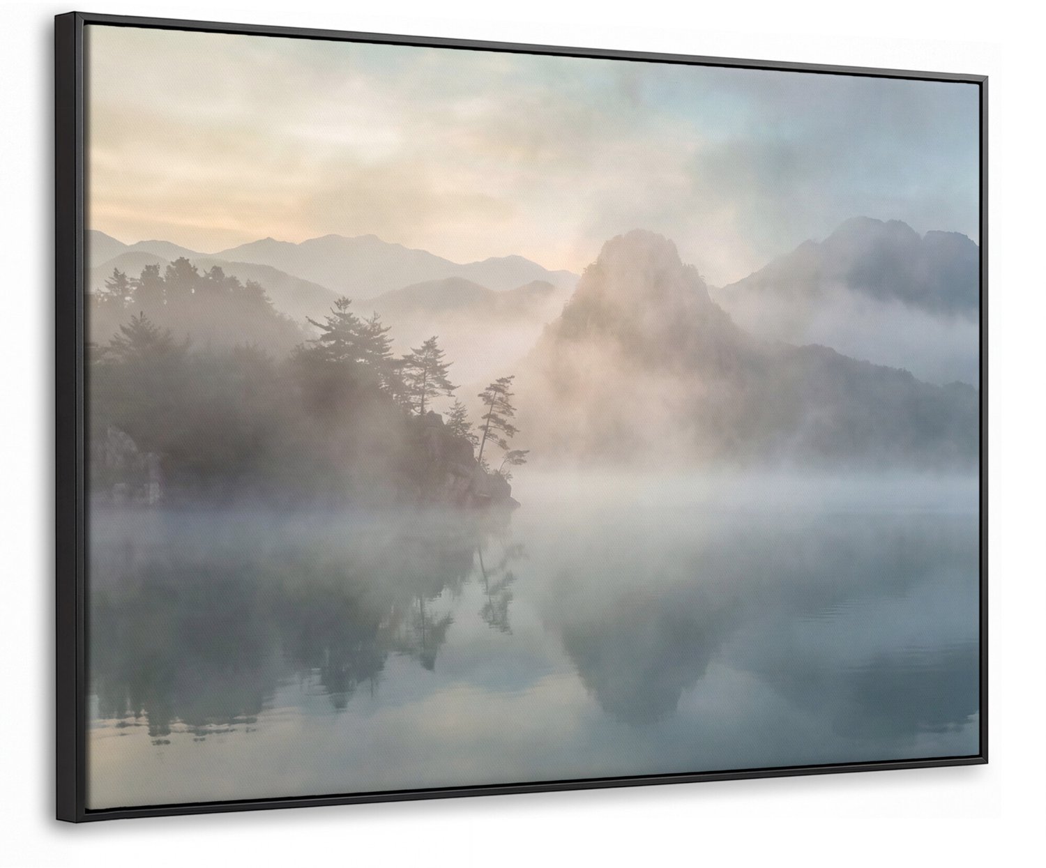 Canvas Schilderij met Baklijst - Landschap - Bergen - Mist - Water - Natuur