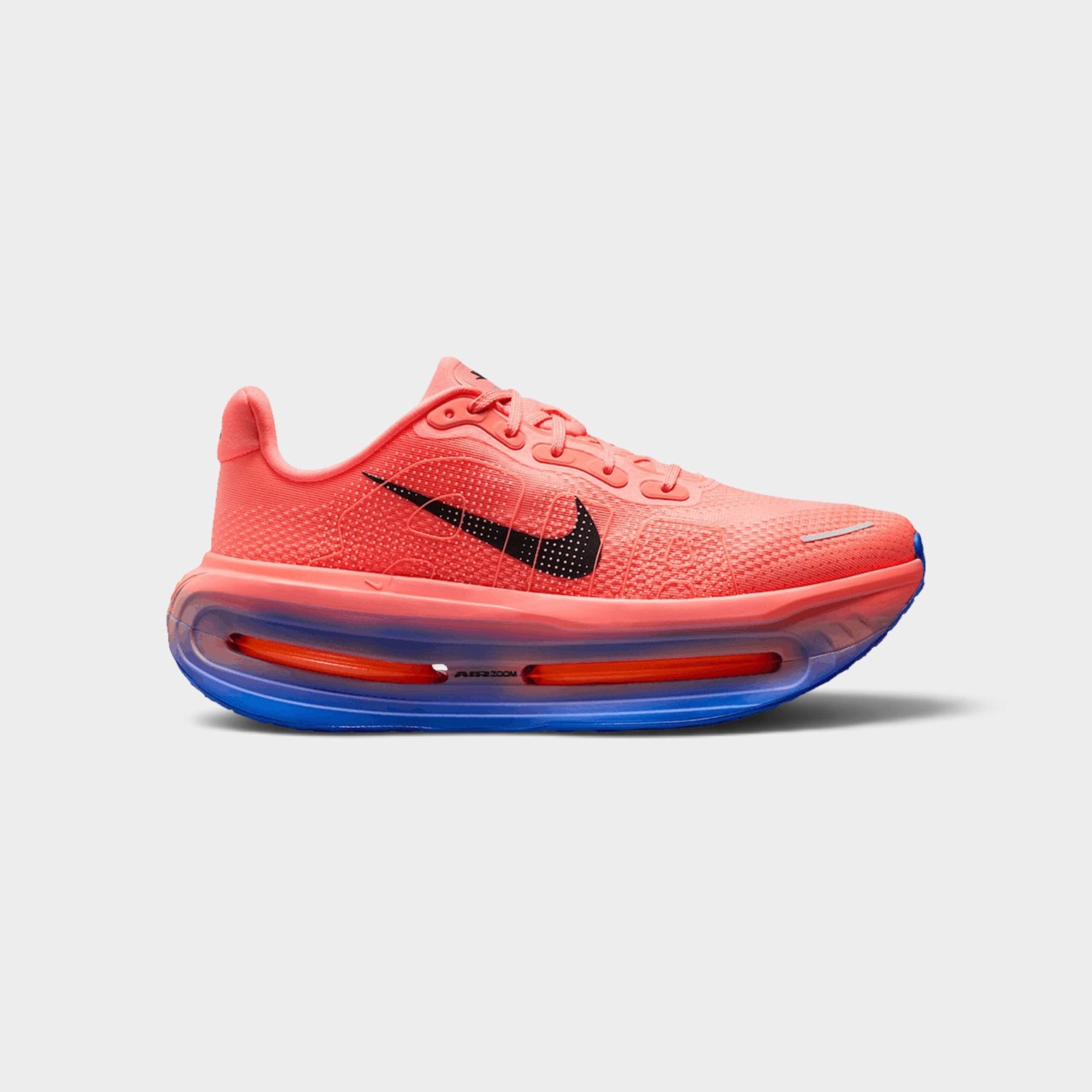 Nike Vomero Premium ‘Atomic Racer Crimson Tint’ Roze
