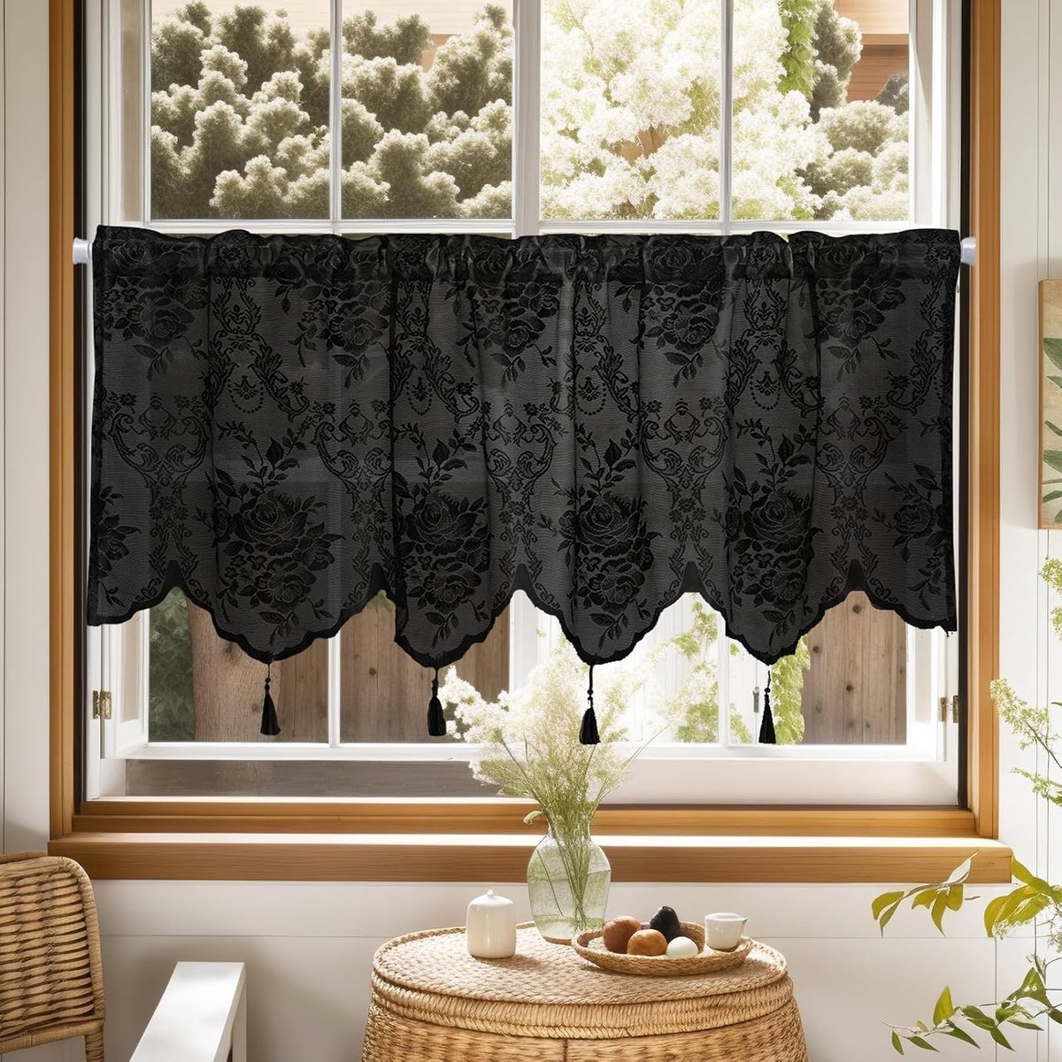 Vitrages transparant kort (45 x 150 cm) - bistrogordijn met bloemenpatroon, transparant borduurwerk van kant, voile met kwastjes, stangdoorvoer, polyester, zwart, 1 stuk
