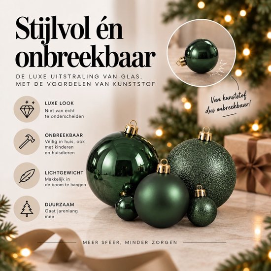 Donkergroene onbreekbare kerstballen van kunststof met een luxe uitstraling, verkrijgbaar in drie maten.
