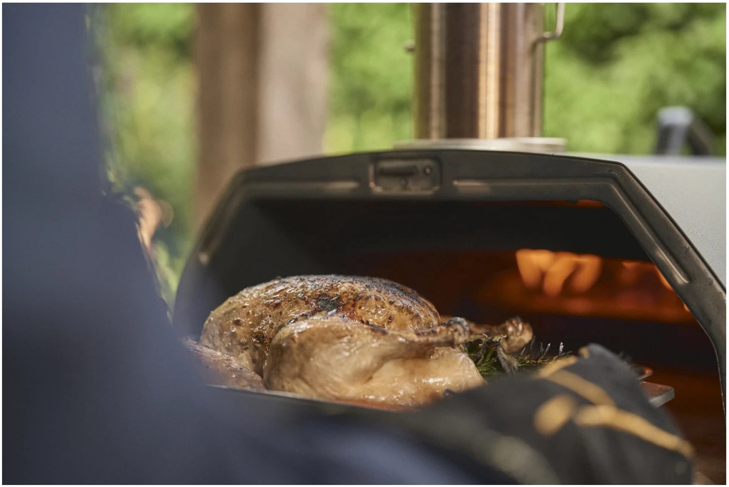 Ooni Karu 2 Pro - Multi-fuel Pizza Oven for Wood and Charcoal