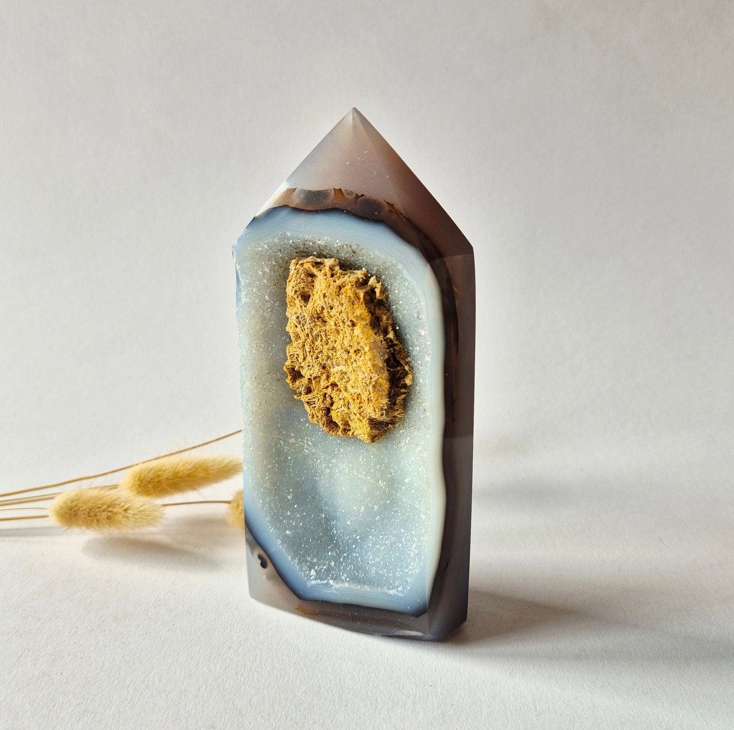 Moonlight Gemstones Druzy Agaat Toren uit Uruguay #101 – 488 gram | Natuurlijke Geode Edelsteen Meerkleurig