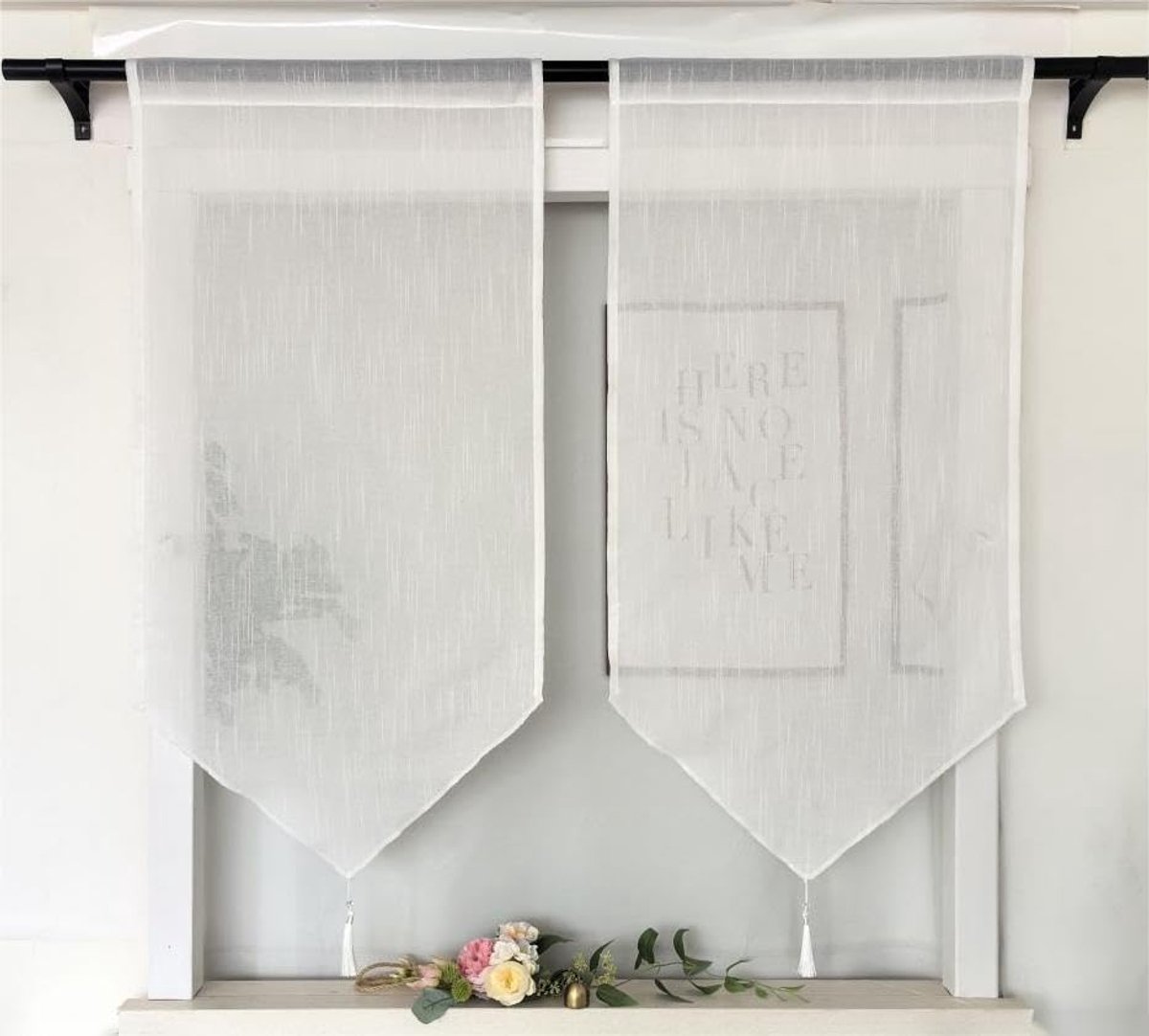 Panneaux met kwastjes, vitrage, korte vitrage, effen wit, bistrogordijnen met stangdoorgang, 2 stuks, 100 x 80 cm (h x b)