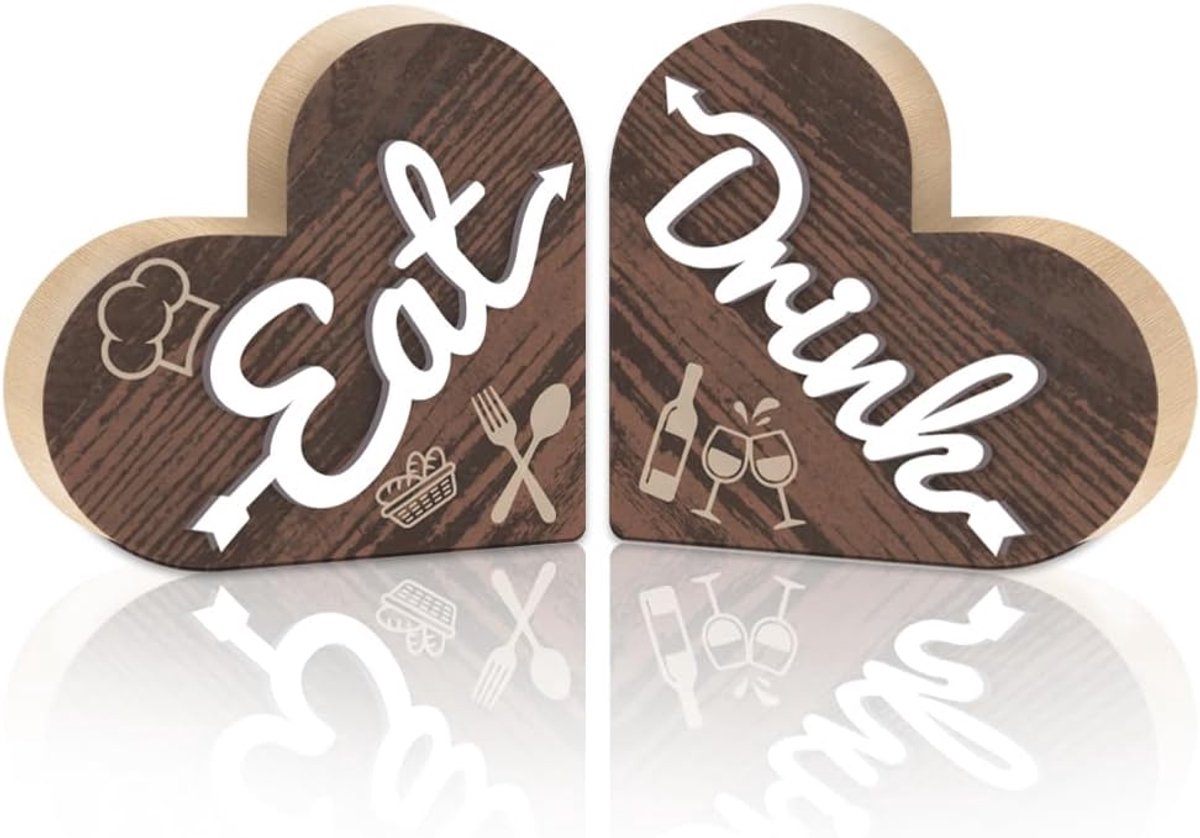 1 paar bruine houten harten met keukenmotief, 16 x 15 x 1,2 cm. Rustieke tafeldecoratie voor eetruimtes, decoratief houten bord als geweldig vakantiecadeau