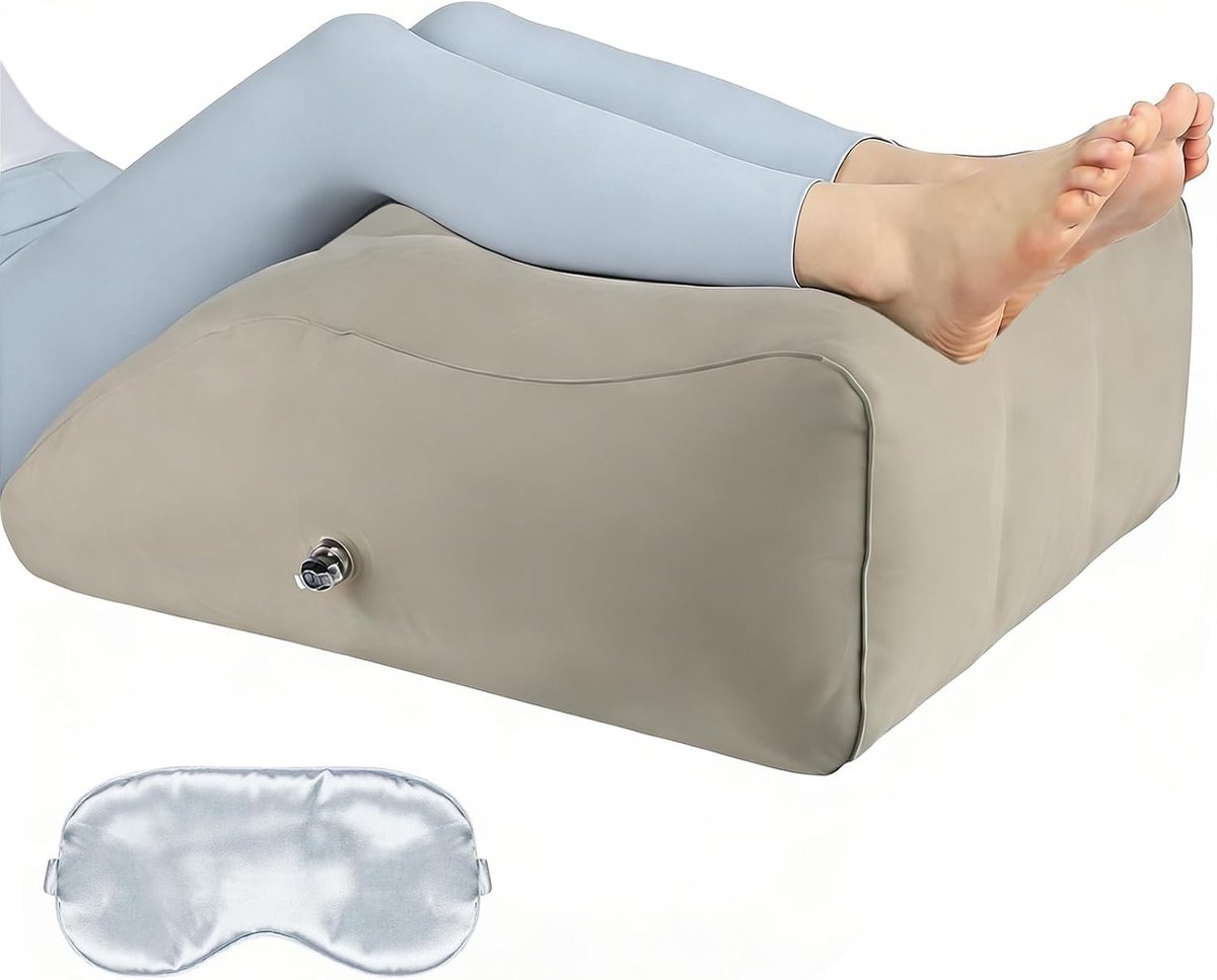 Opblaasbaar Kussen voor Beenverhoging met Slaapmasker - Ondersteuning bij Zwelling, Bloedcirculatie en Rugpijn, Ideaal voor Herstel na Chirurgie en Knieondersteuning