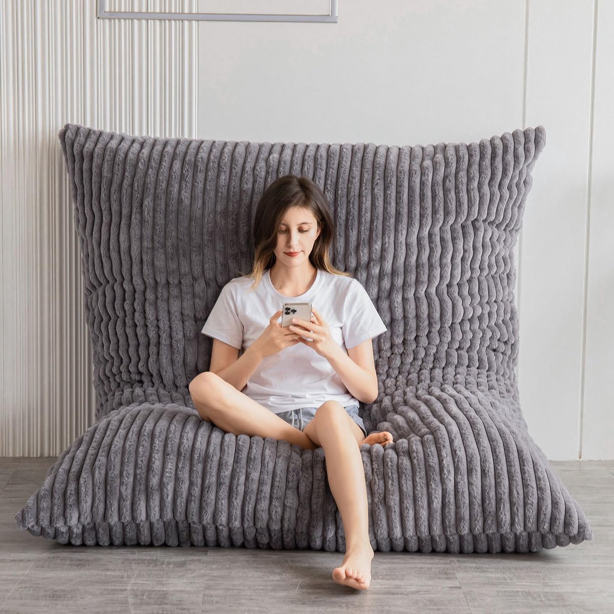 Zitzakbed 135 x 190 cm - Kunstbont en pluizige vulling - Ideaal voor ontspanning - Perfect voor volwassenen en koppels - ShopVlot