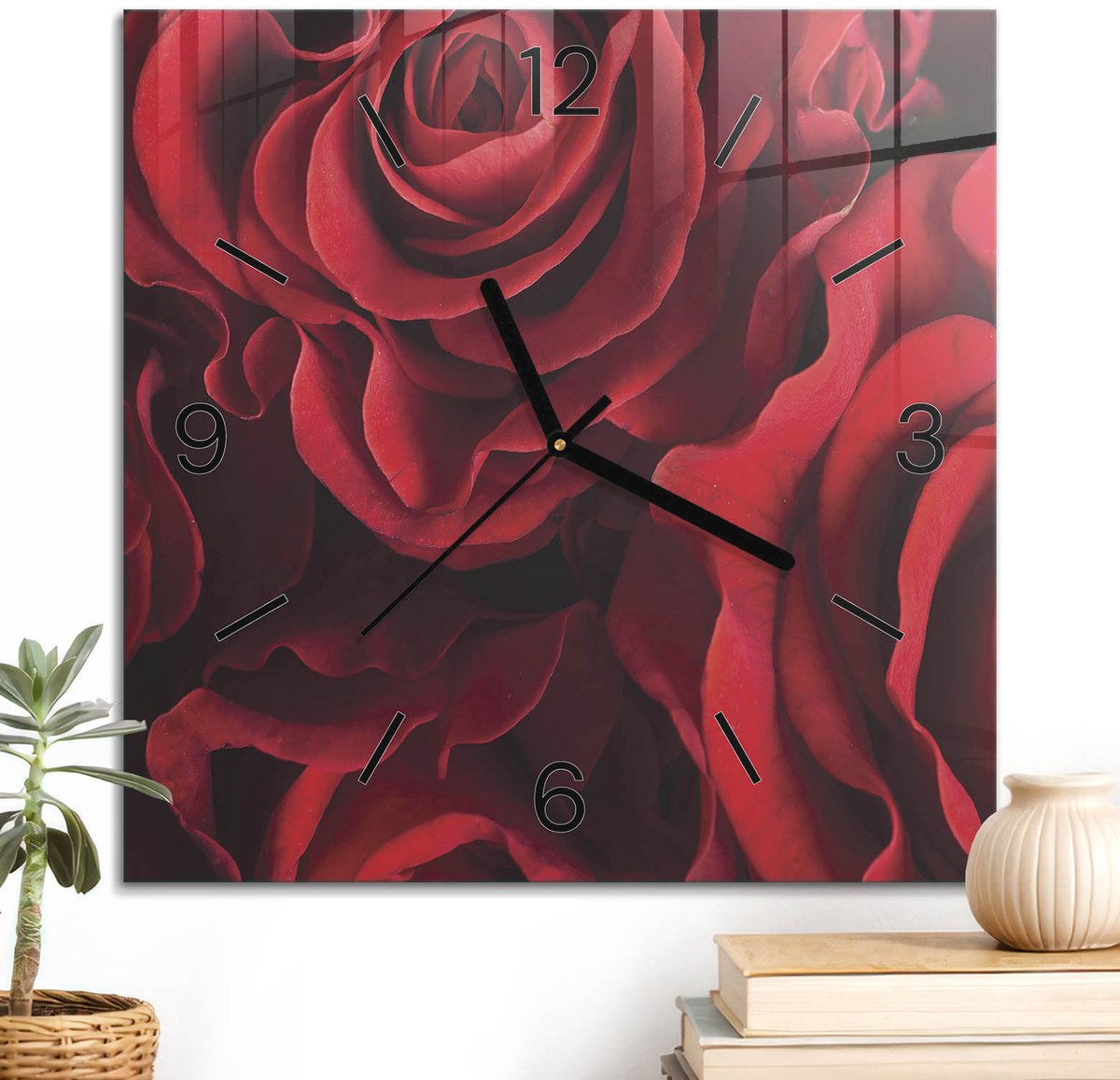 ArtPrintCave Rood Glazen Klok - 30x30 cm - Wandklok Vierkant - Rode Rozen Stille Wandklok - Natuur Wandklok Keuken - Zwarte Klokwijzers