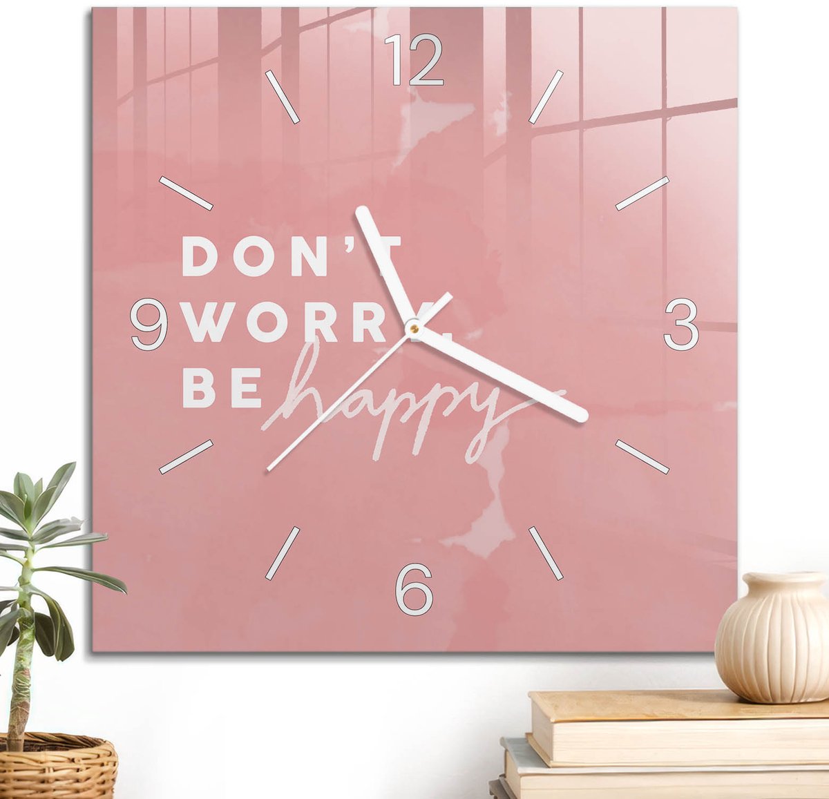 ArtPrintCave Roze Glazen Klok - 30x30 cm - Wandklok Vierkant - Positieve Inspiratie Unieke Klok - Kunst Stille Wandklok - Witte Klokwijzers