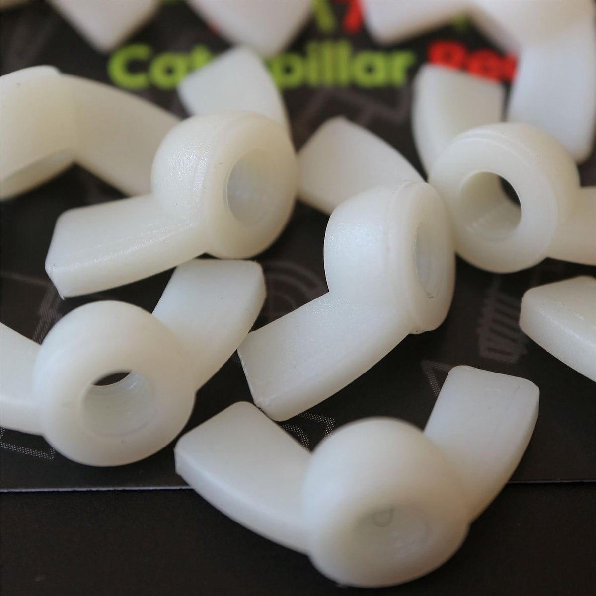 Vleugelmoeren M5 van naturel nylon, handmatig vastzetten