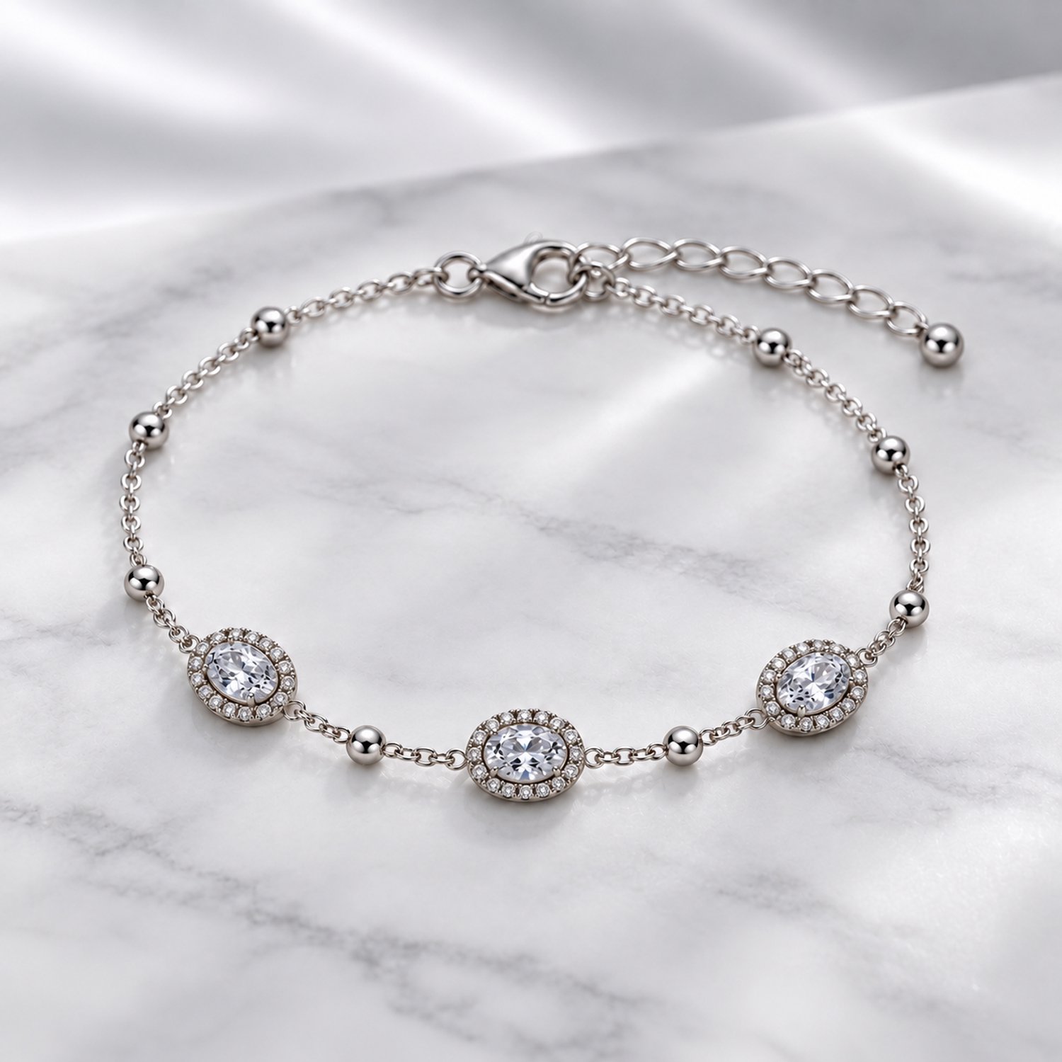 Engravia by Derya – Armband Dames – Stainless Steel – Ovale Zirkonia Stenen – 17 cm + 5,5 cm Verlengketting – Zilverkleurig – Elegant Cadeau voor Haar