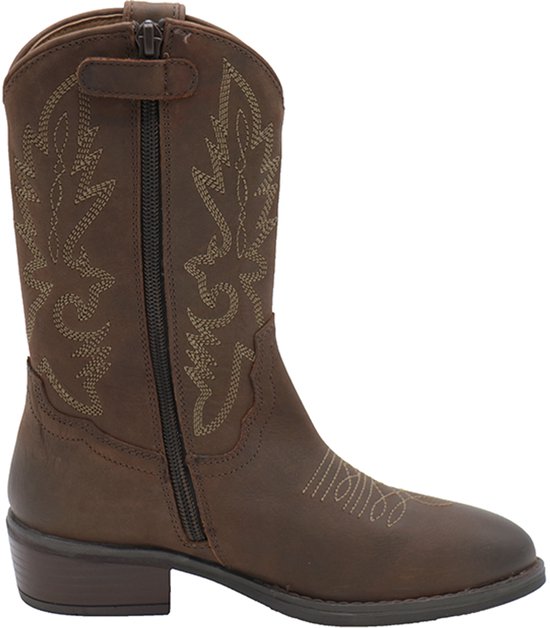 Bruine cowboylaars met sierstiksels en een ritssluiting aan de zijkant.