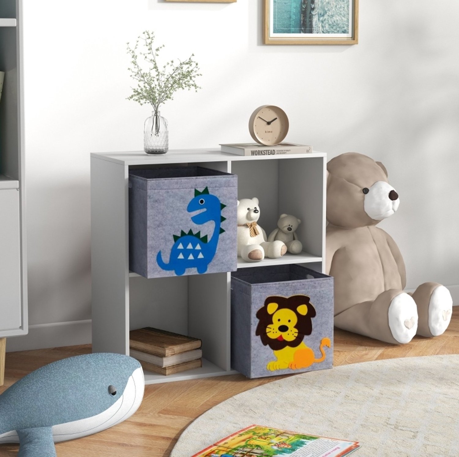 MIVRAY Kinderboekenkast – Vier Open Opbergvakken – 61,8 x 29,9 x 61,8 cm – Hout – Wit En Grijs – Kinderkamer – Met Twee Opbergboxen