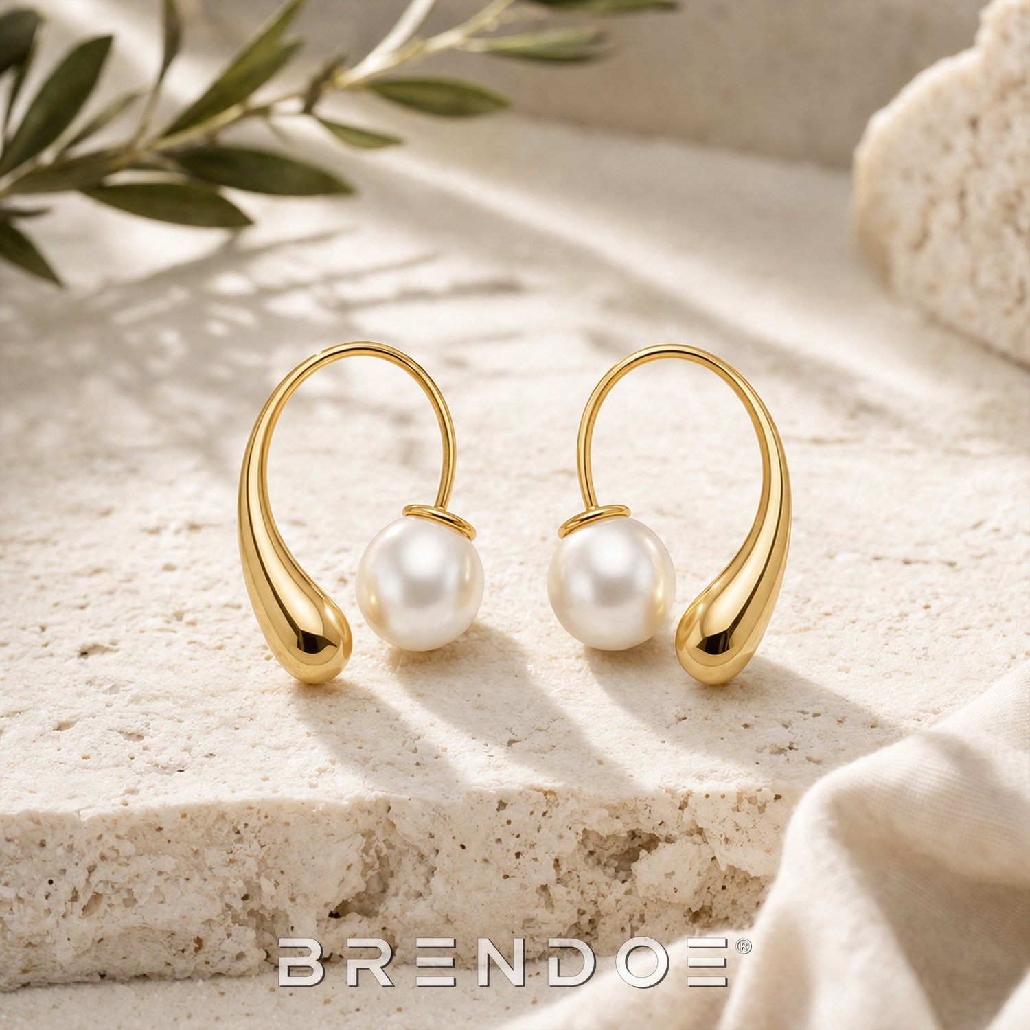 Brendoe Oorbellen Dames – Goudkleurige Pareloorbellen – Druppel Oorbellen met Witte Parel – Statement Oorbellen – Goud