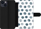 iPhone 13 Wallet Case bookcase phone case - Pois - Grijs - Wit - Avec compartiments - Étui portefeuille avec fermeture magnétique