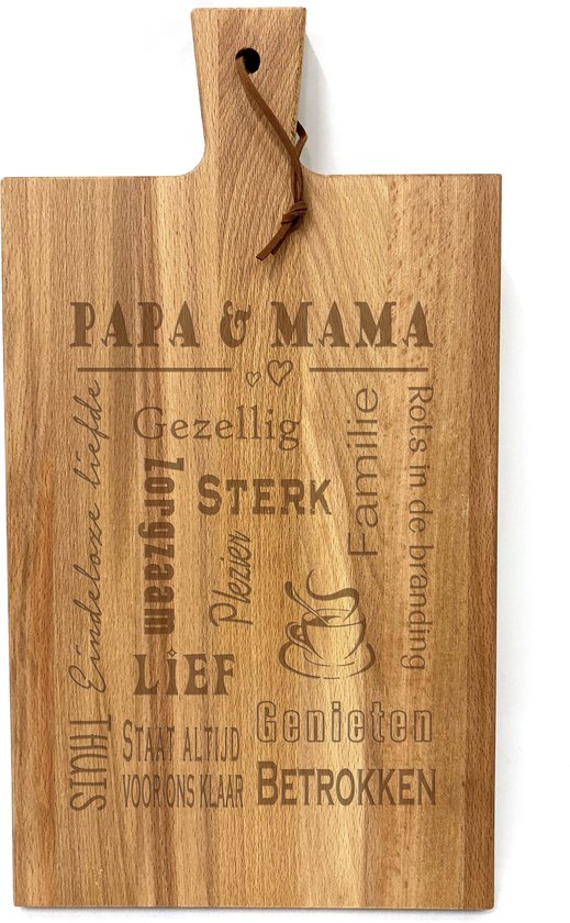 Stoer landelijk snijplankje-borrelplankje met tekst gravure : PAPA EN MAMA. Cadeau-Kerst - Sinterklaar -verjaardag -moederdag - vaderdag. Het formaat is 20x30cm excl. handvat.